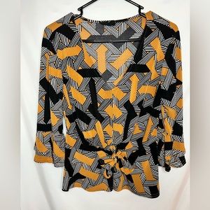 Women’s geometrical designed shirt